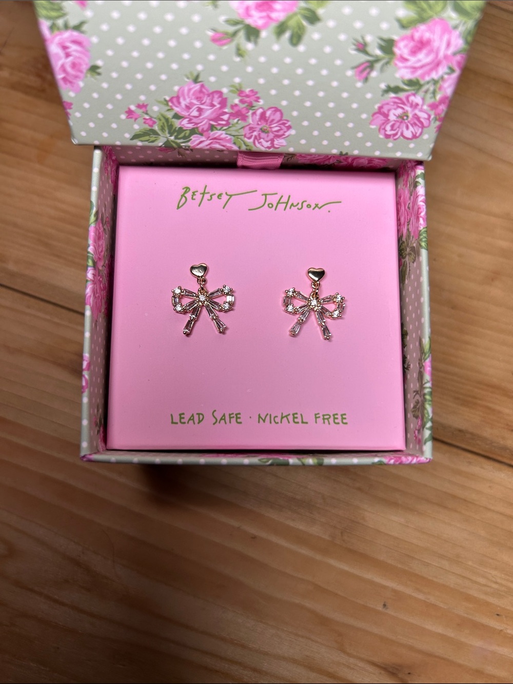 Betsey Johnson Gold Bow Crystal Drop Earrings NIB/NWT